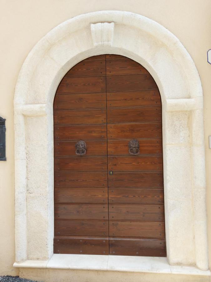 דירות ל'אקווילה Il Caddi - Caratteristico Monolocale In Pieno Centro Storico מראה חיצוני תמונה